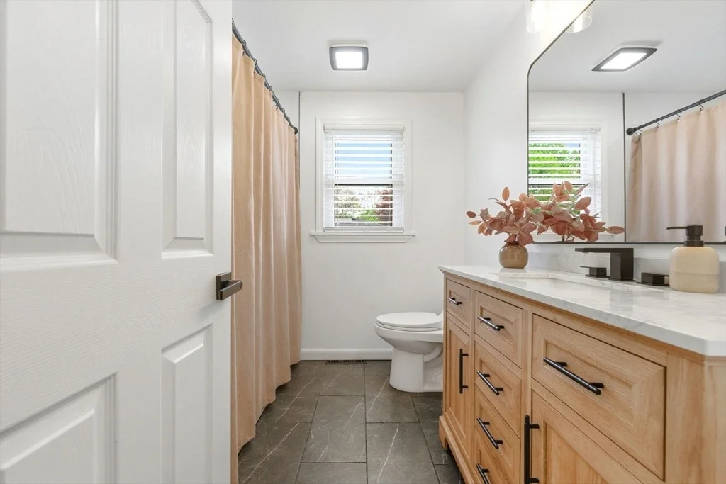 Photo of 55 Thistle St