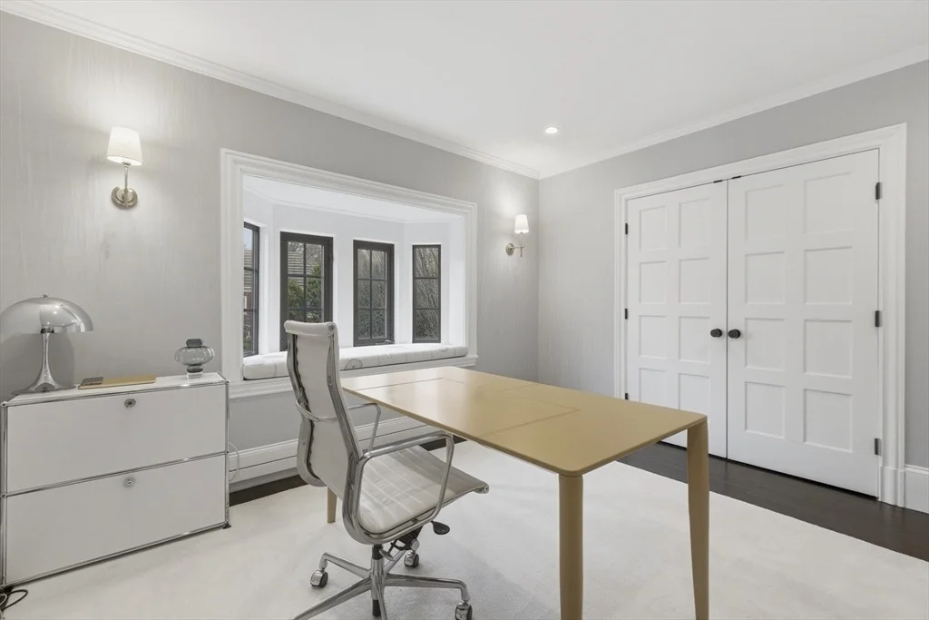 Photo of 98 Carlton St