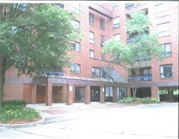 Photo of Unit 202 at 4 Summit Dr