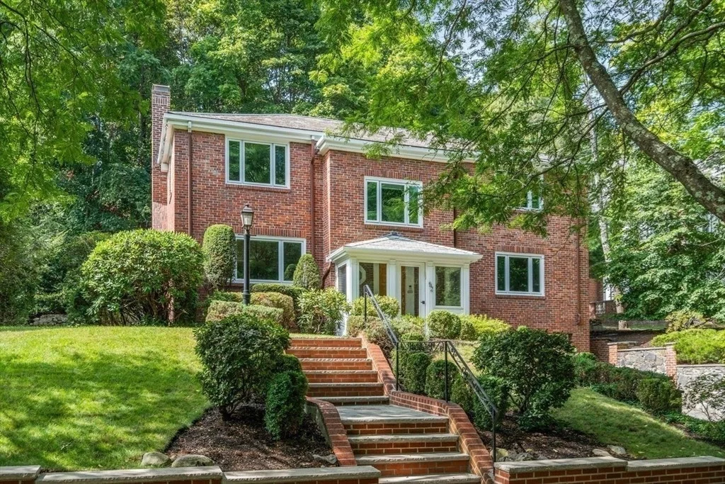 Photo of 52 Clinton Road