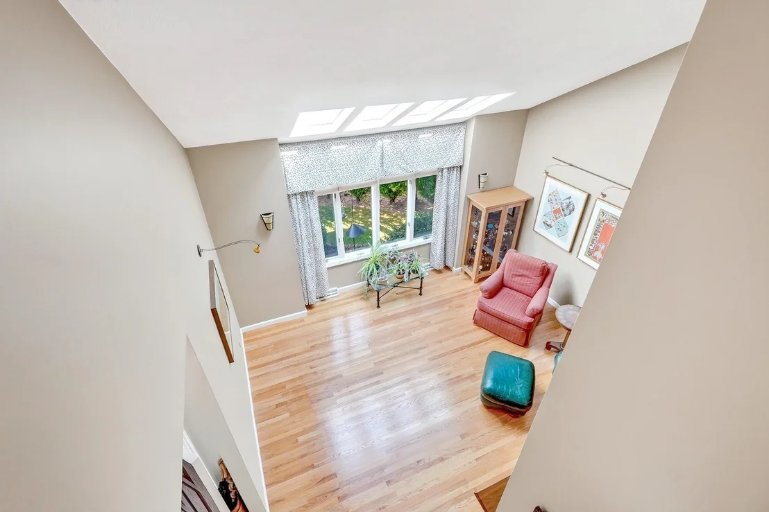 Photo of 14 Mulberry Ln
