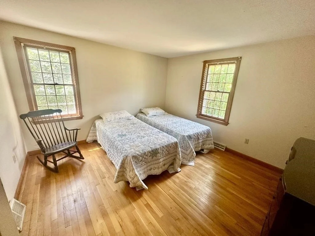 Photo of 9 Captain Phillips Rd