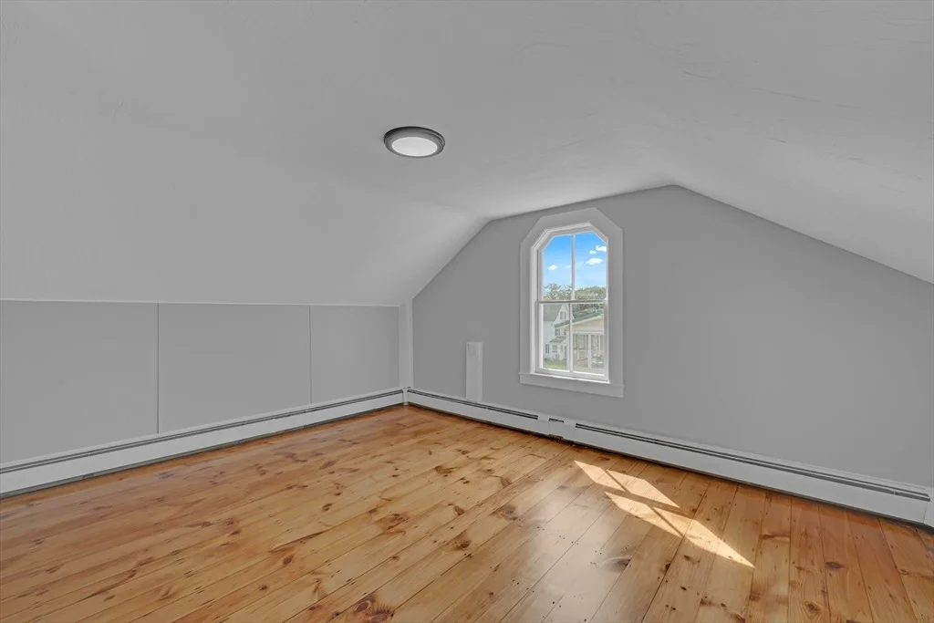 Photo of 302 Chestnut St