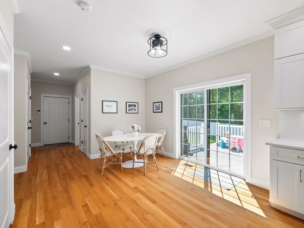 Photo of 6 Genevieve Ln