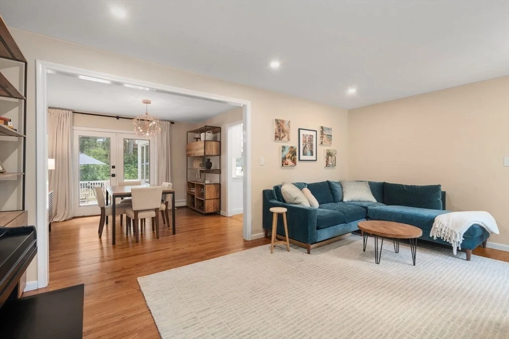 Photo of 10 Steven Ln
