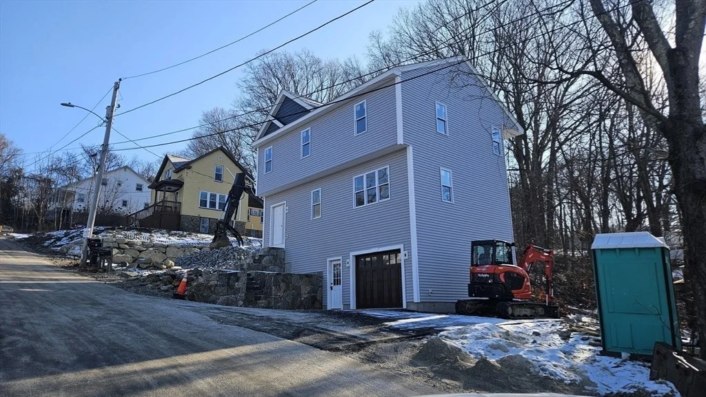 Photo of 04 Aurora Street