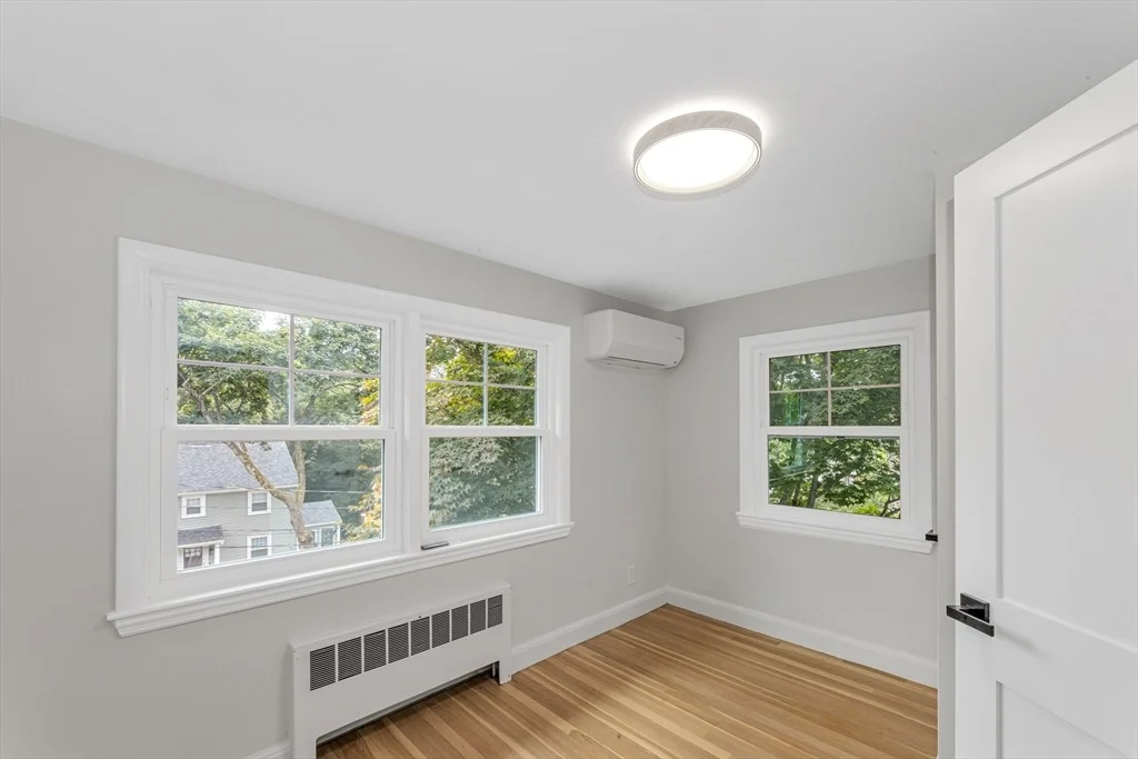 Photo of 26 Crehore Road