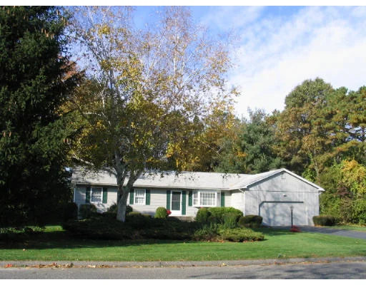 Photo of 467 Pinewood Drive