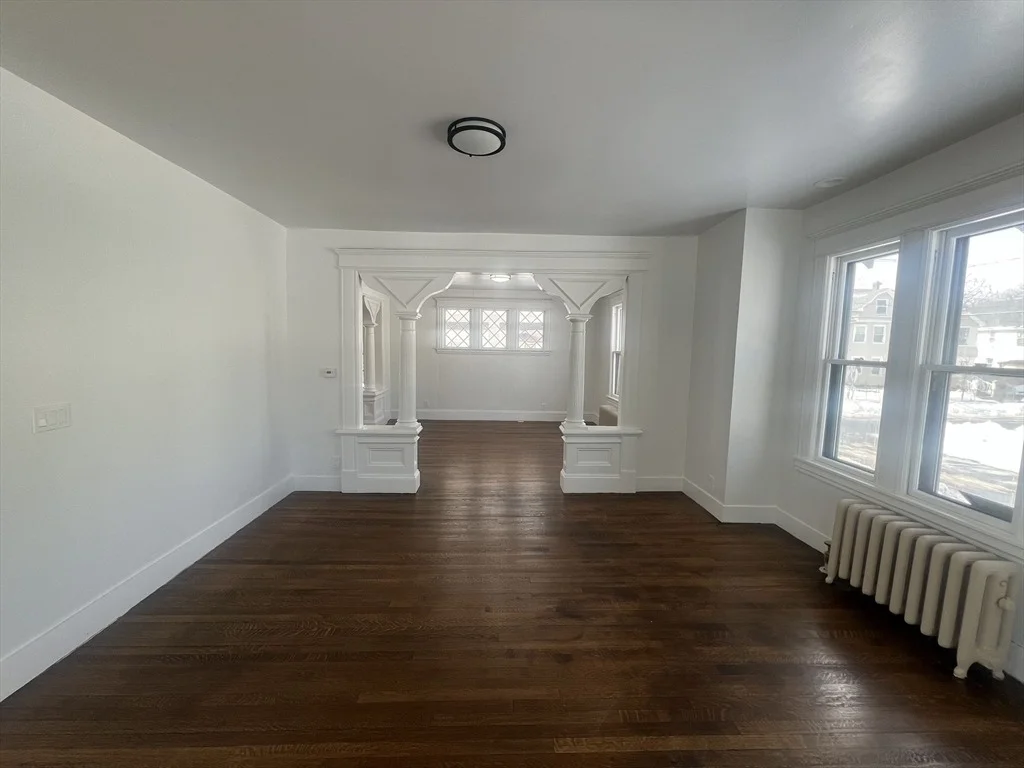 Photo of 89 Bristol St