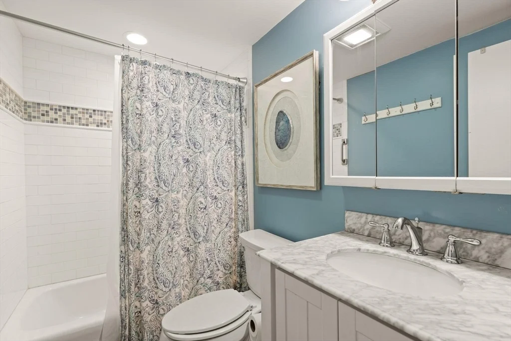 Photo of 438 Freemans Way