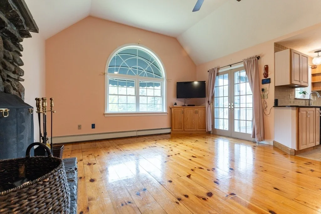 Photo of 110 Hosley Rd
