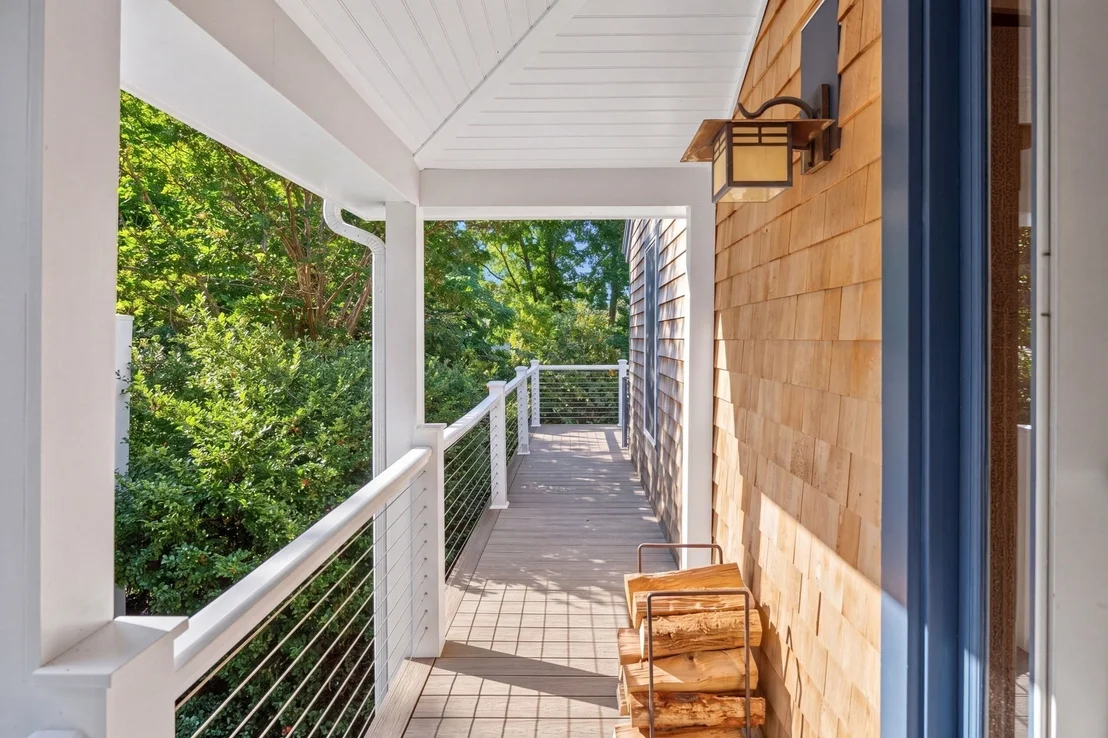 Photo of 34 Dexter Ave