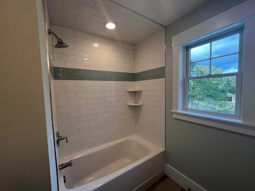 Photo of 17 Crest Circle