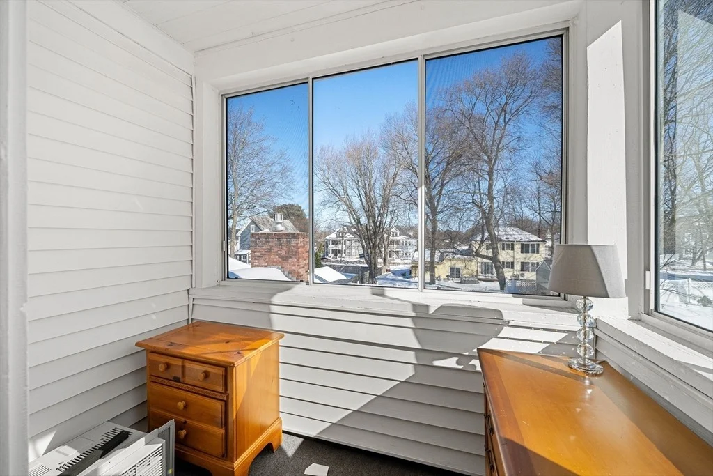 Photo of 42 Pentucket Ave