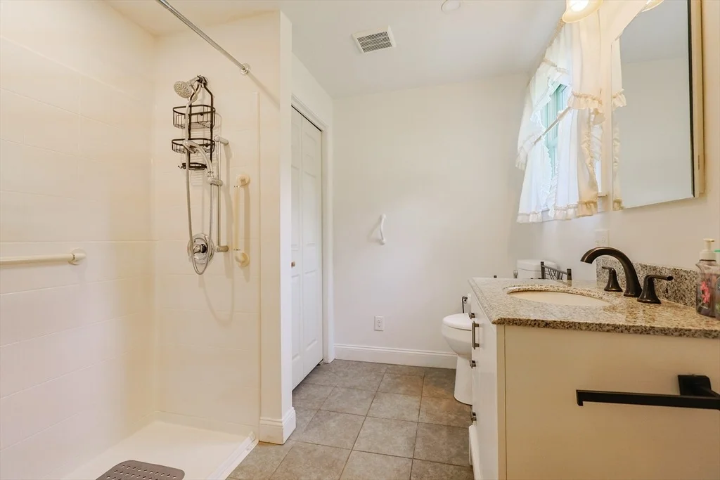 Photo of 179 Whitins Road