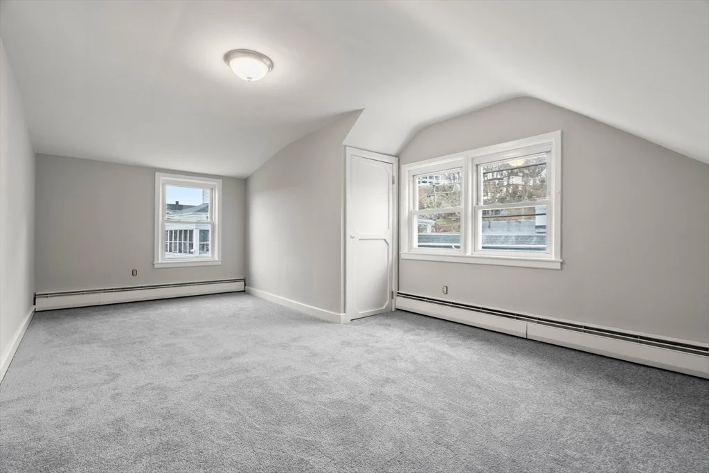 Photo of 5 Ballard