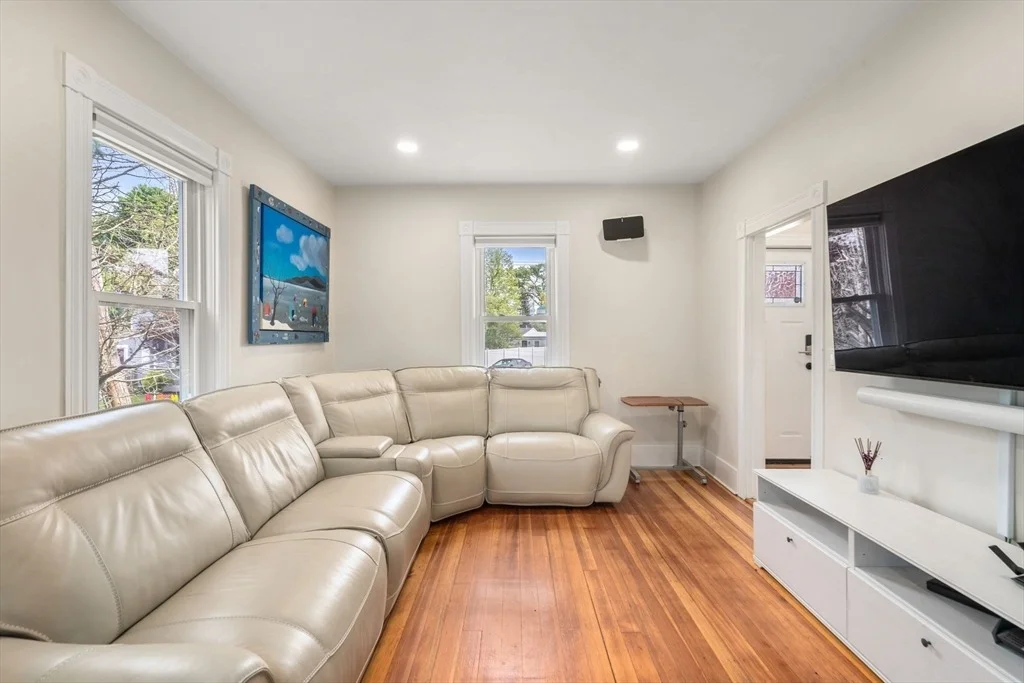 Photo of 13 Darling Street