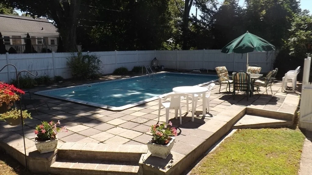 Photo of 48 Ernest Ave