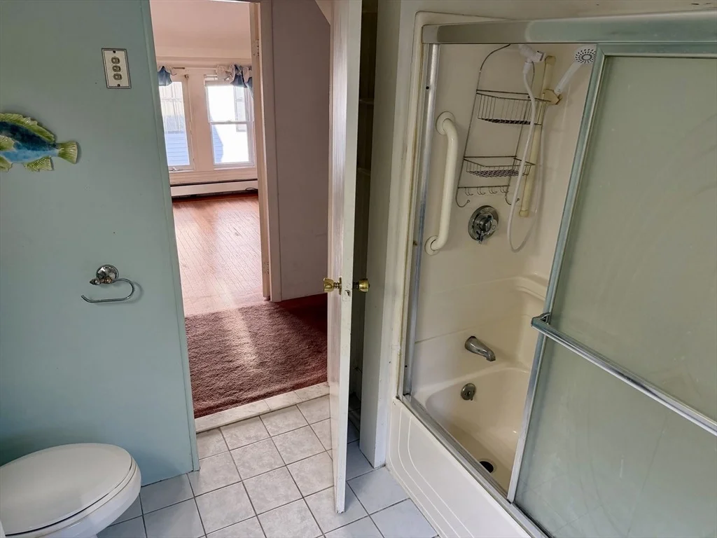 Photo of 18 Flint Ave