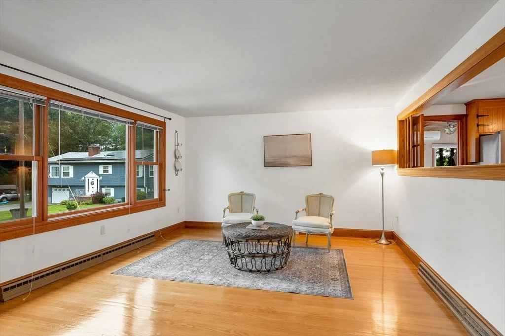 Photo of 19 Cochrane Cir