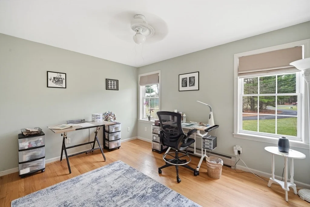 Photo of 7 Hillside Meadows Dr