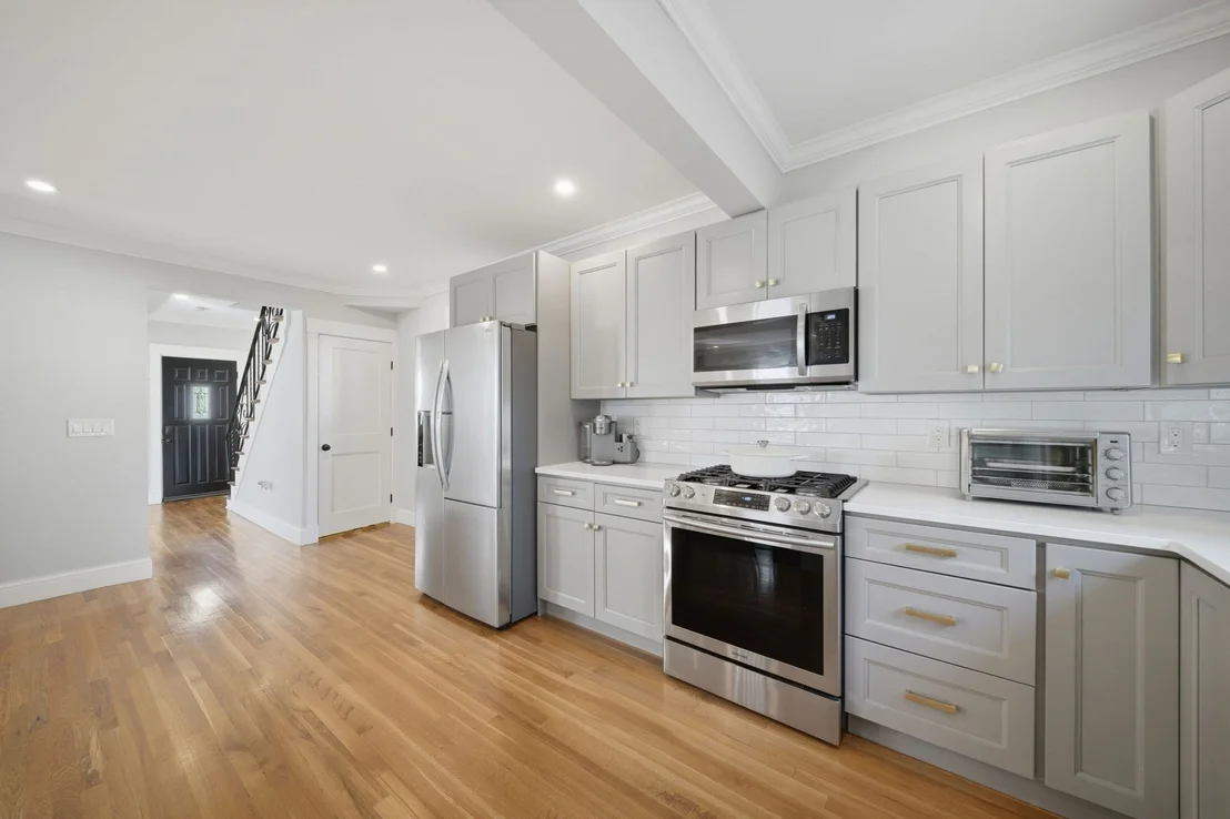 Photo of 22 Houston Pl