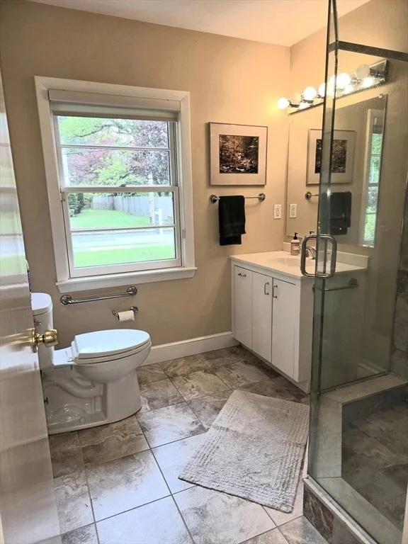 Photo of 140 Paulson Rd
