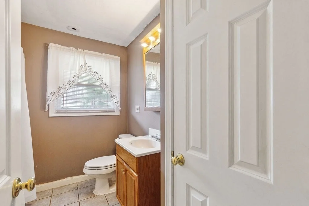 Photo of 54 Lisa Dr