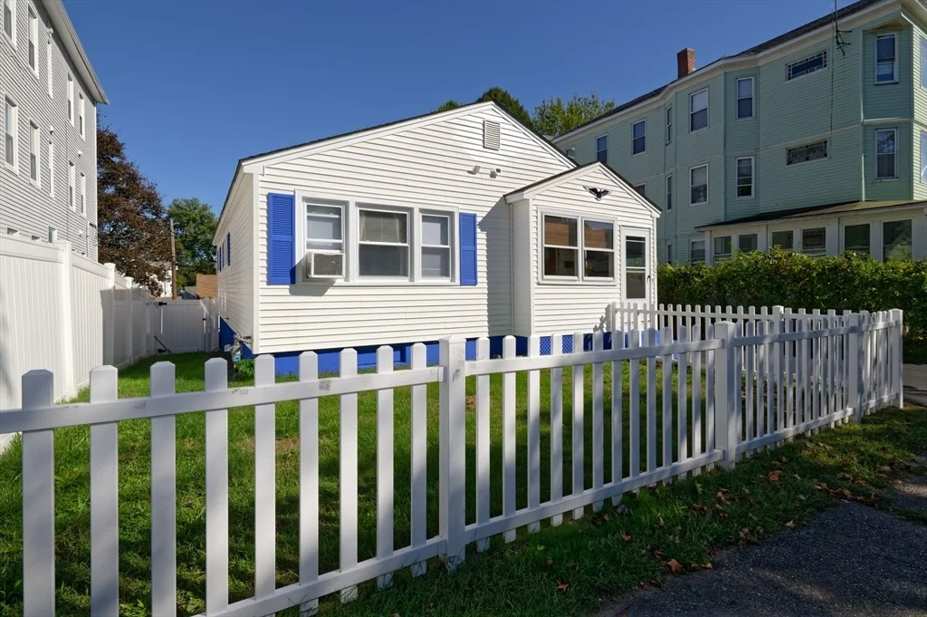 Photo of 121 Pilgrim Ave
