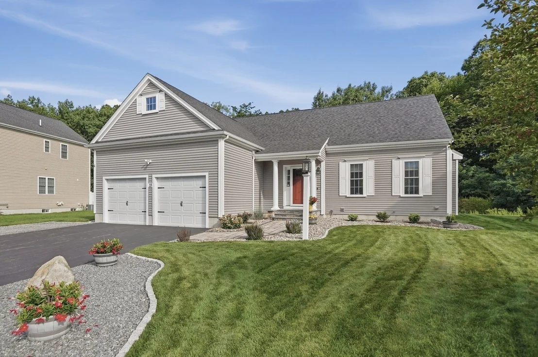 Photo of 33 Skyview Drive