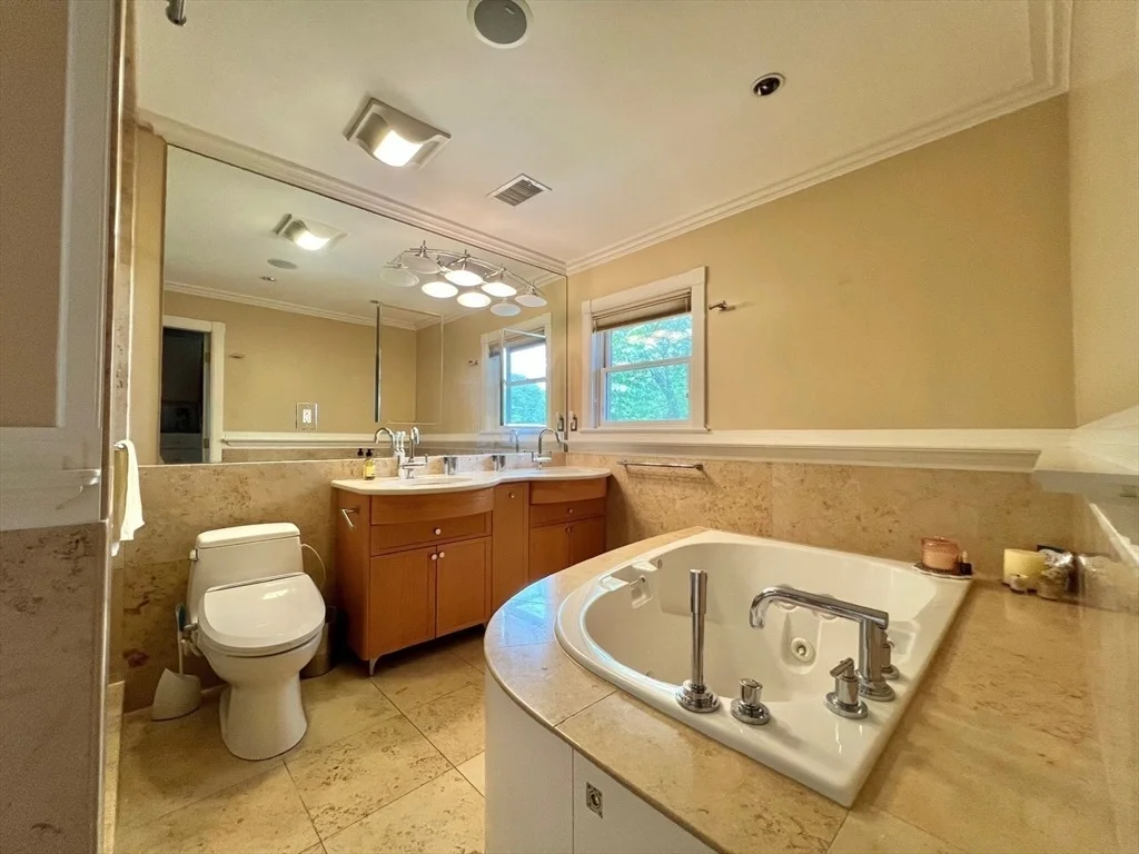 Photo of 75 Lee Street