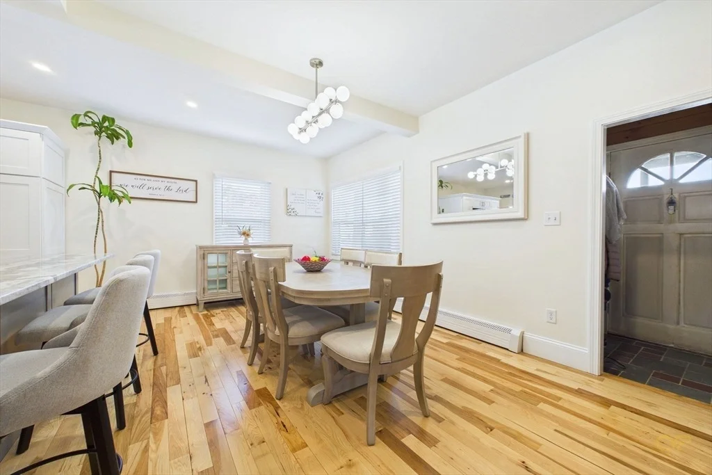 Photo of 87 Stowe St