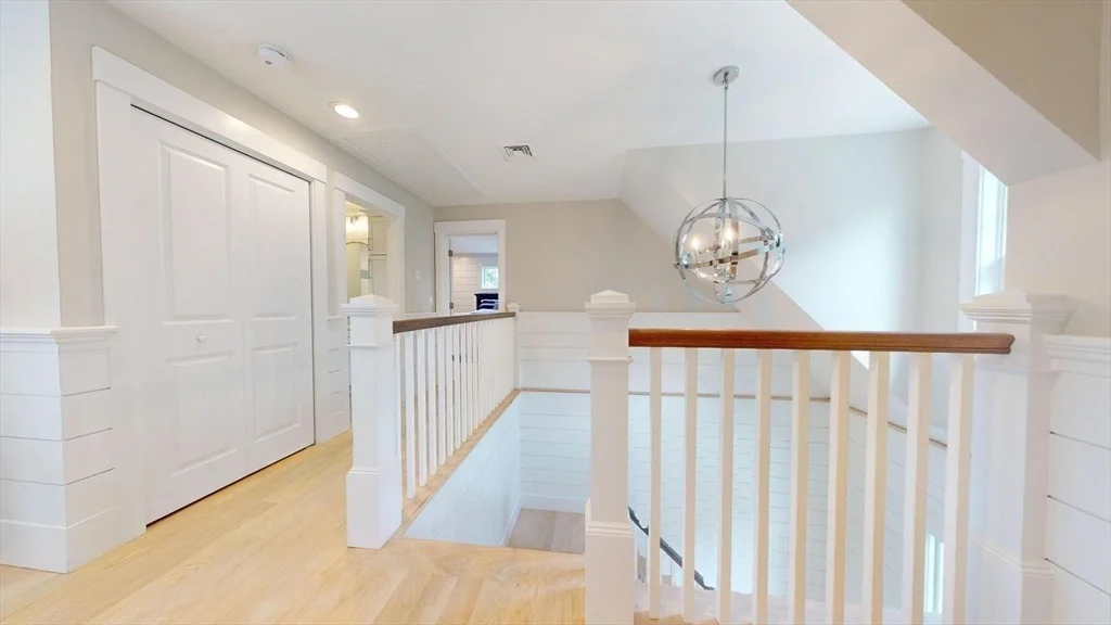 Photo of 17 Crest Circle