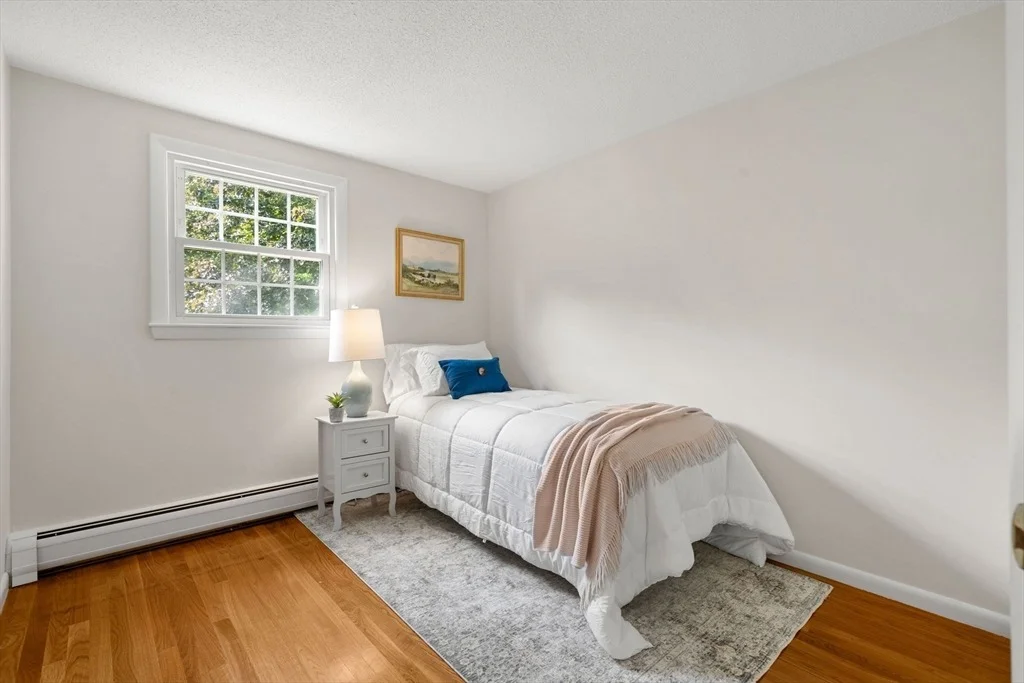 Photo of 21 Freeport Dr