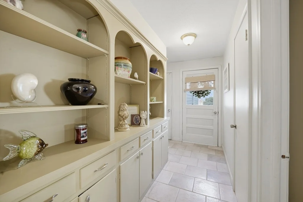 Photo of 15 Hyde Ave