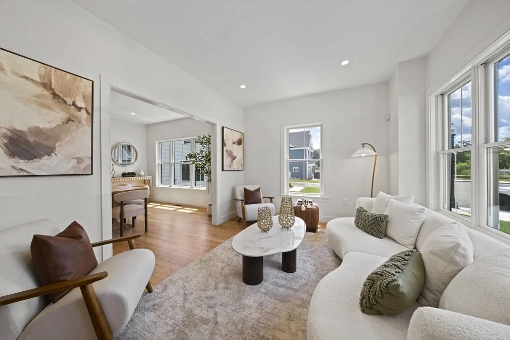 Photo of 9 Mina Way