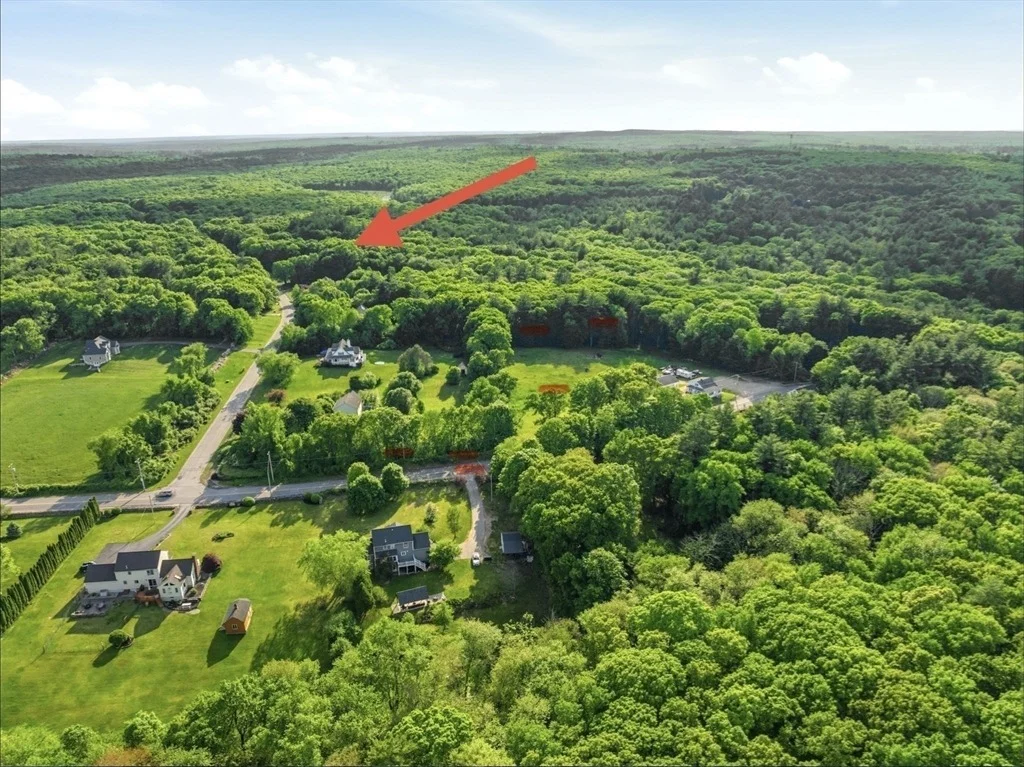 Photo of 19 Old Farm Rd