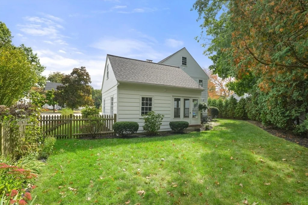 Photo of 329 Central Ave