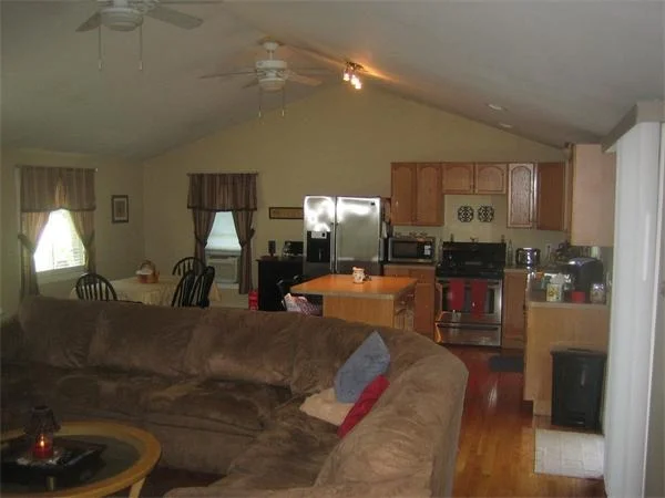 Photo of 15 Arbor Rd