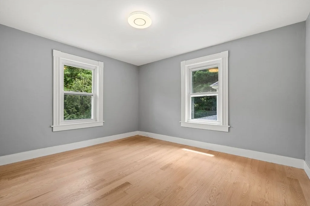 Photo of 17 Maple St