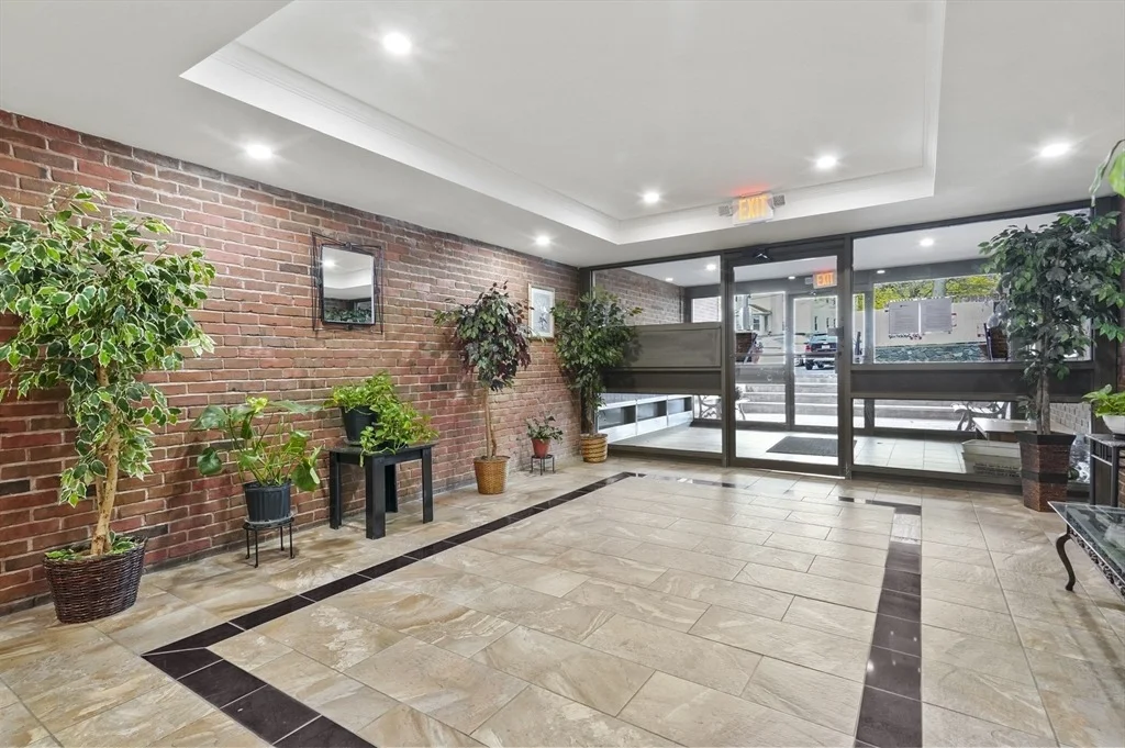 Photo of Unit 32 at 881 Broadway