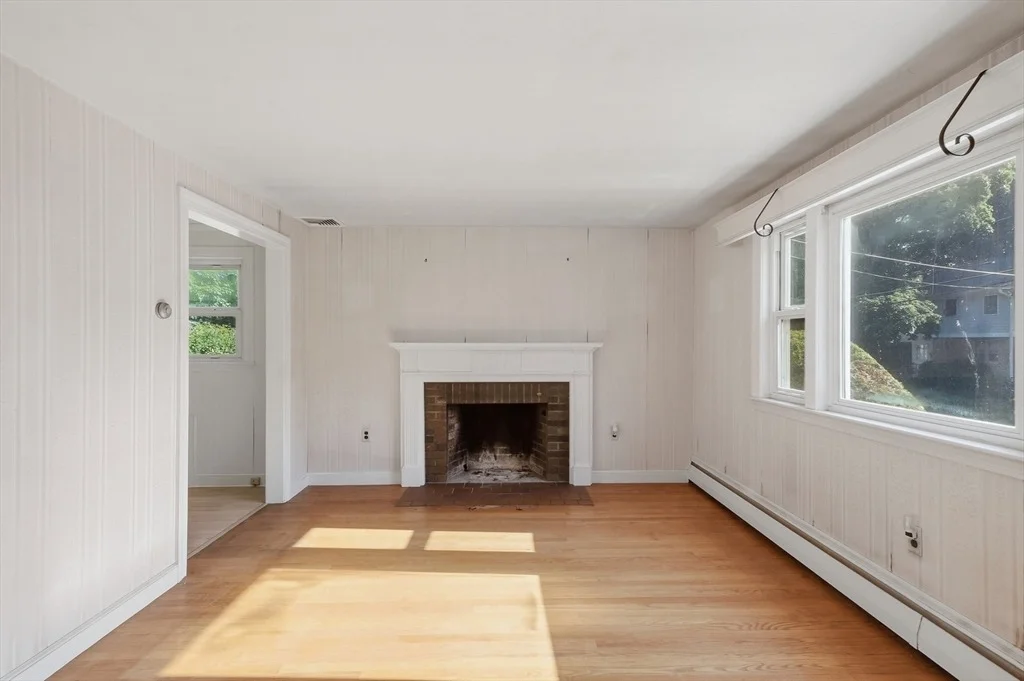 Photo of 31 Eastern Avenue