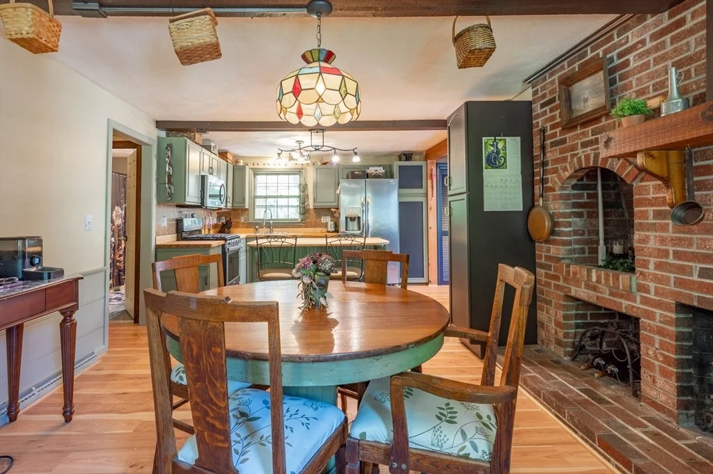 Photo of 25 Hickory Drive