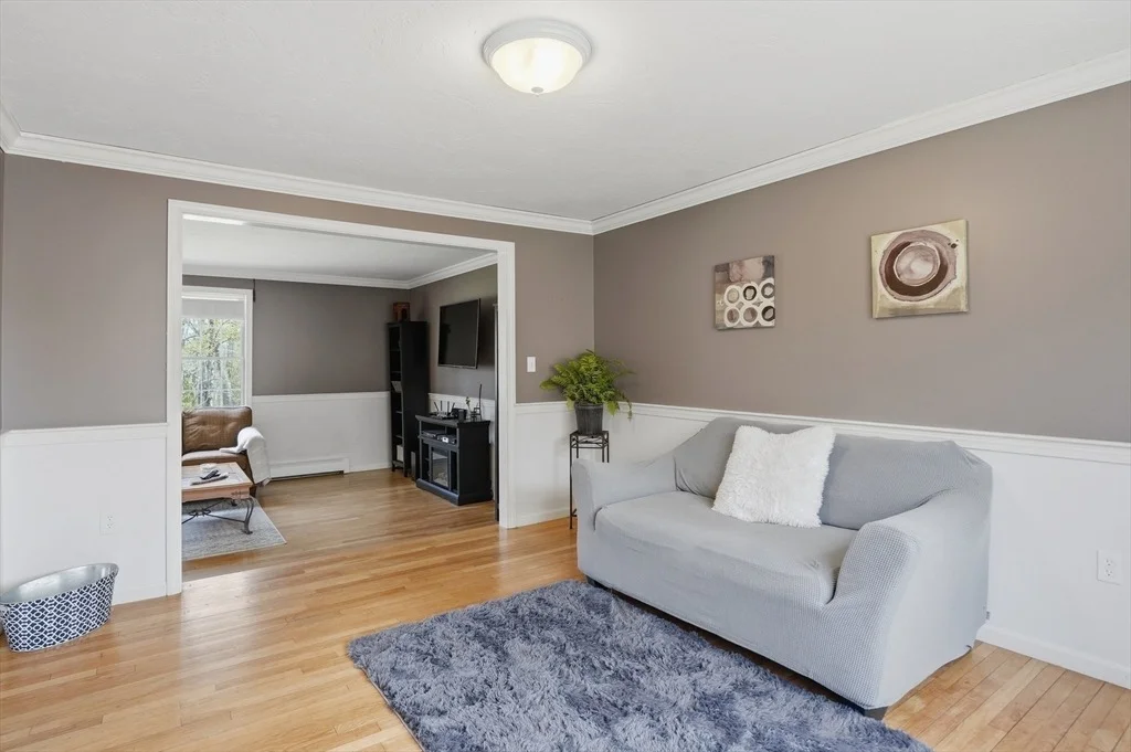 Photo of 26 Woodside Circle