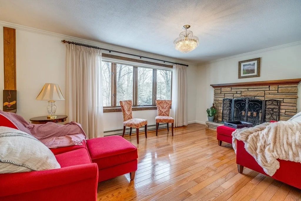Photo of 697 Florence Road