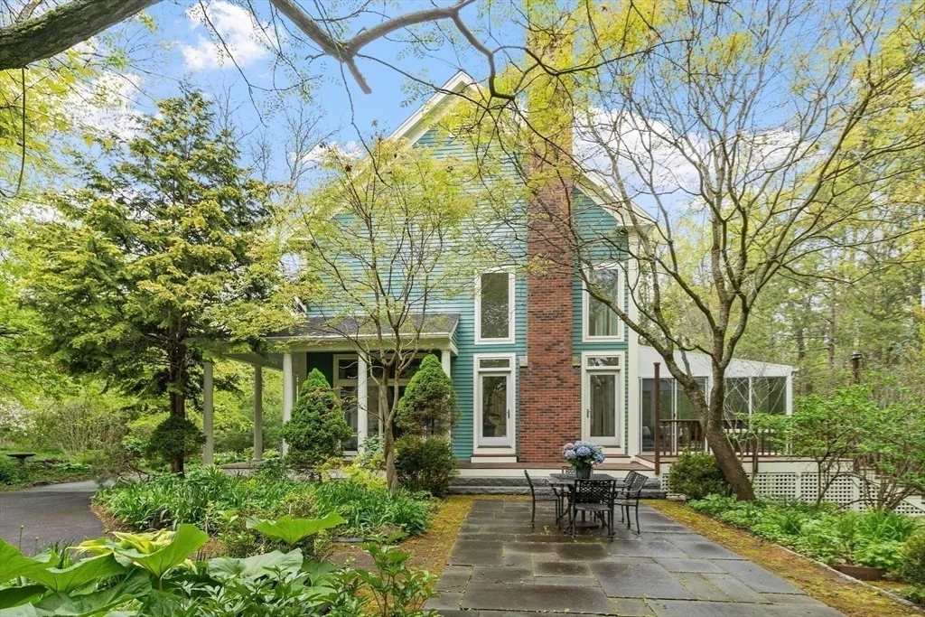 Photo of 315 Nagog Hill Rd