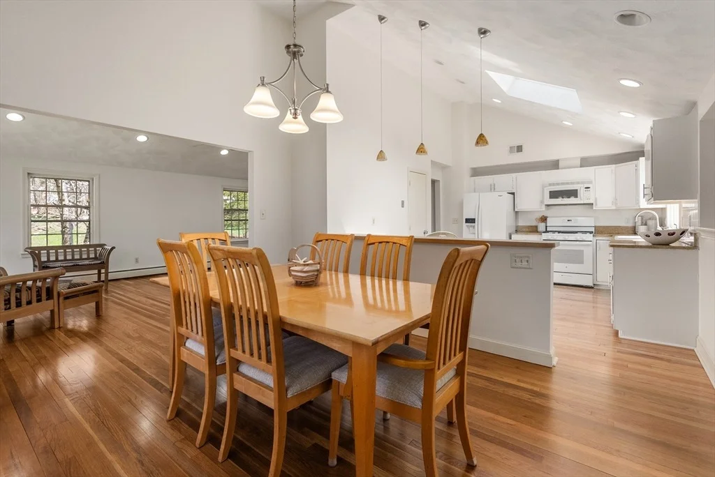 Photo of 39 Dakin Road
