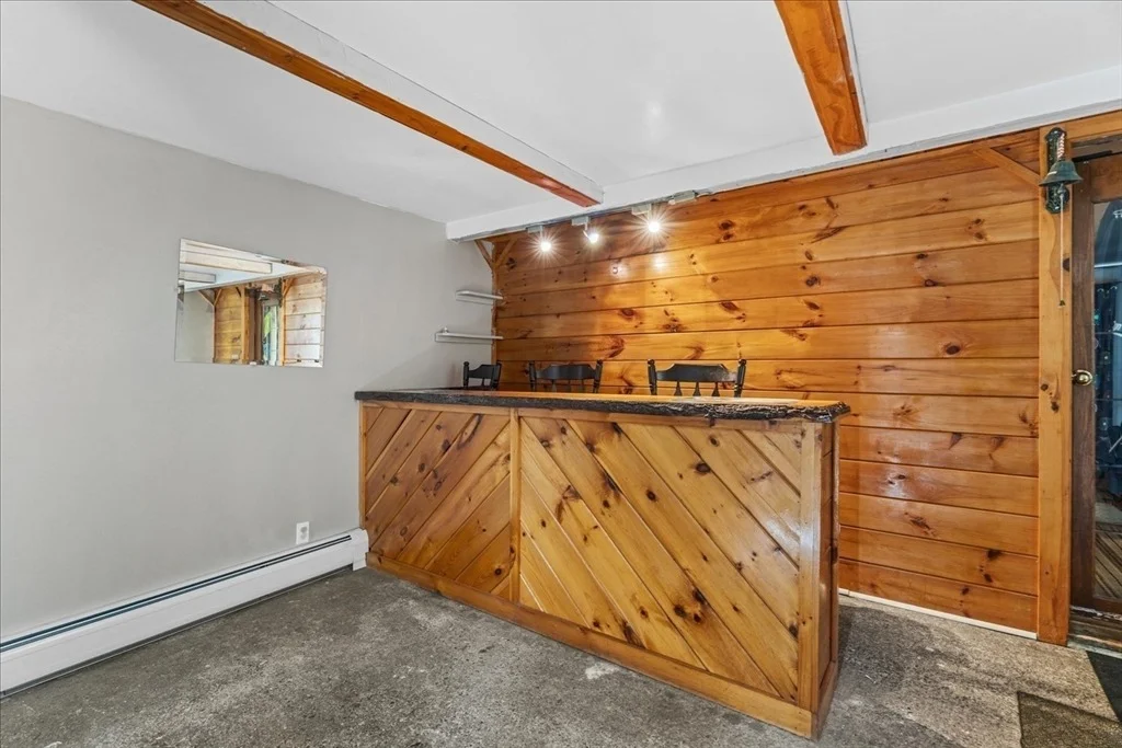 Photo of 31 Stephen Dr