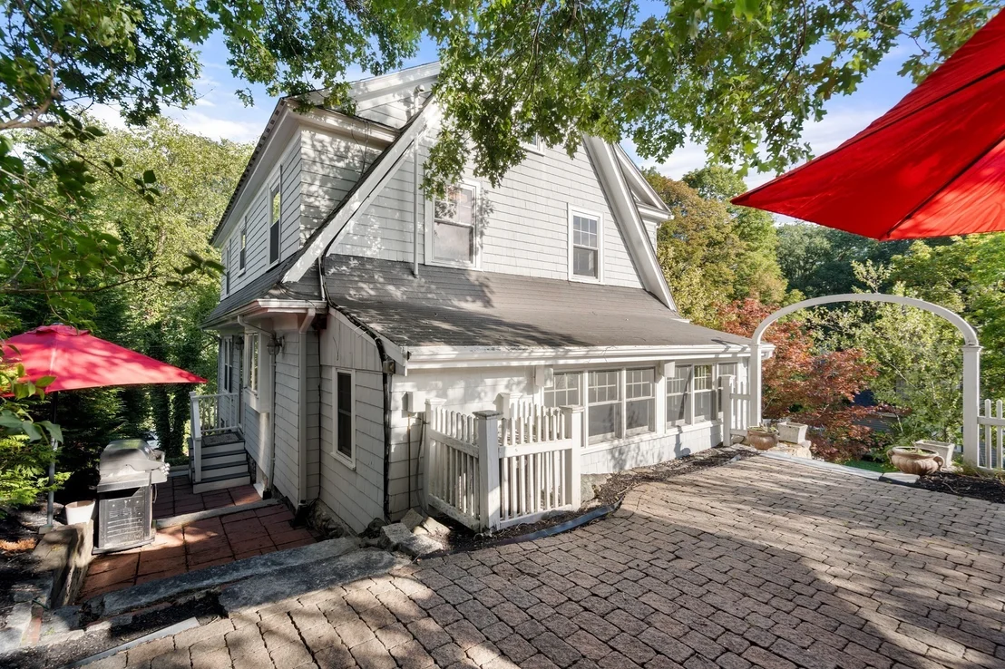 Photo of 68 Avalon Rd