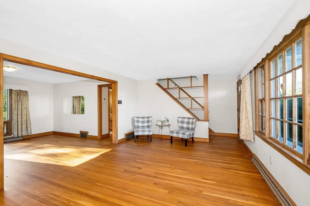 Photo of 342 Old Marsh Hill Rd